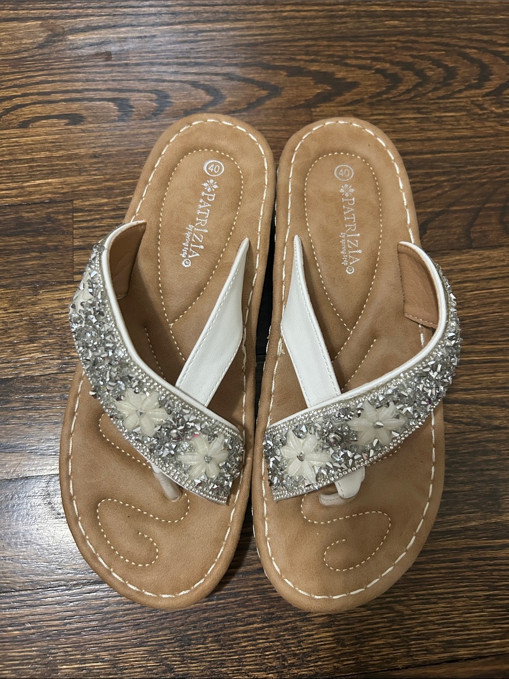 Patrizia White Floral Embellished Thong Sandals